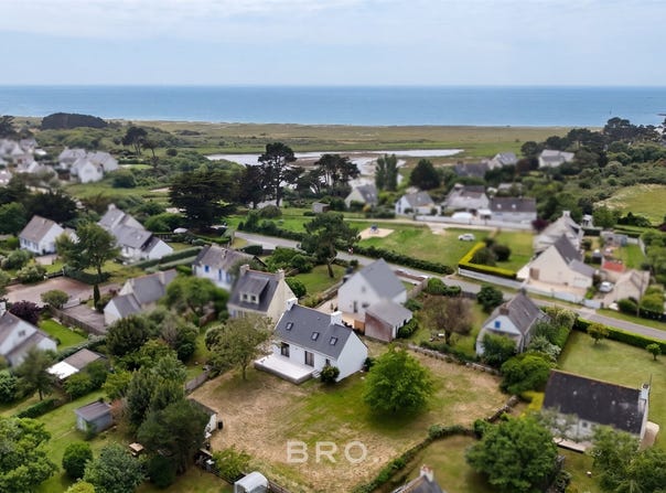 Sarzeau, Brittany 56370