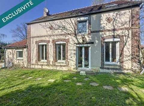 Cerisiers, Bourgogne 89320