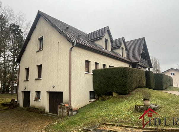Bourbonne-les-Bains, Grand Est 52400