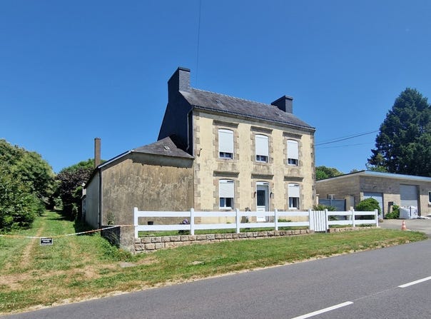 Gourin, Brittany 56110