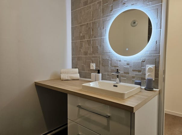 11 Av. de lEden, 94420 Le Plessis-Trévise, France, Le Plessis-Trévise, Île-de-France 94420