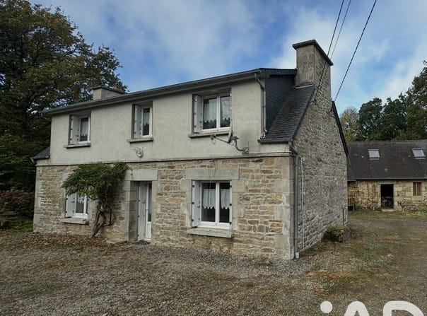 PLOUMILLIAU, Brittany 22300