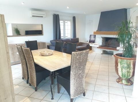 Tourbes, Languedoc-Roussillon 34120