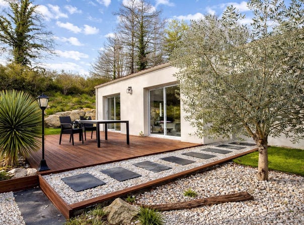 Bussac-sur-Charente, Poitou-Charentes 17100
