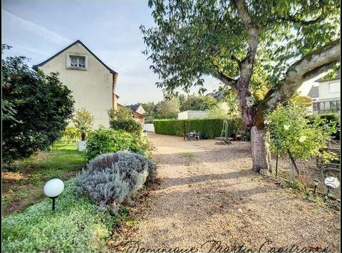 LA CHARTRE SUR LE LOIR, Pays de la Loire 72340