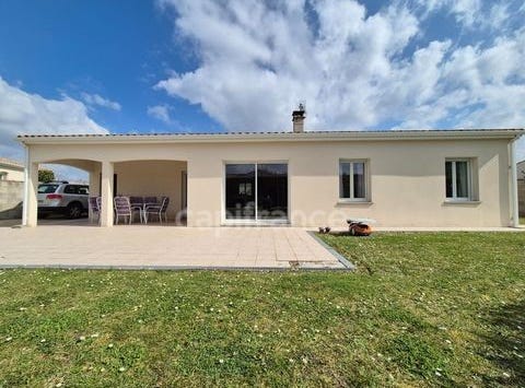 LA CHAY, Poitou-Charentes 17600