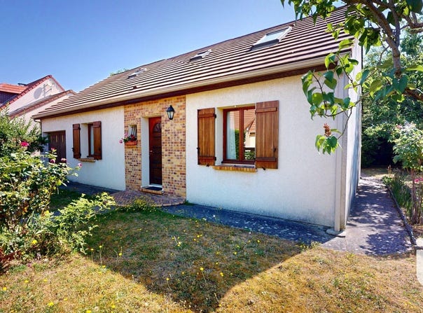 Vaux-le-Pénil, Île-de-France 77000