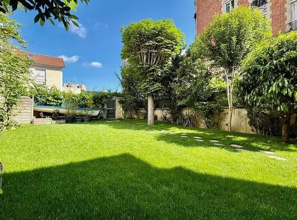Asnières-sur-Seine, Hauts-de-Seine 92600