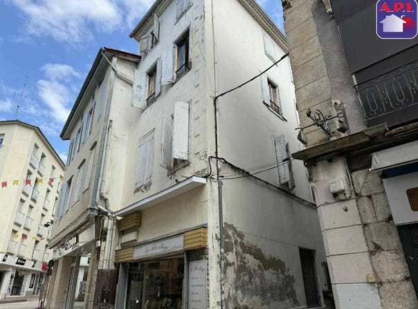 Foix, Ariège 09000