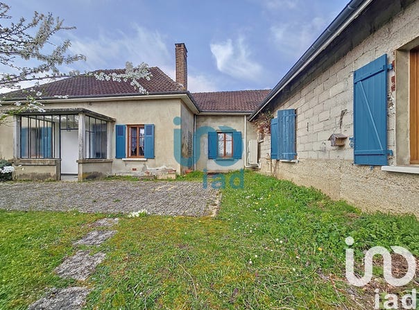 Sainte-Maure, Grand Est 10150