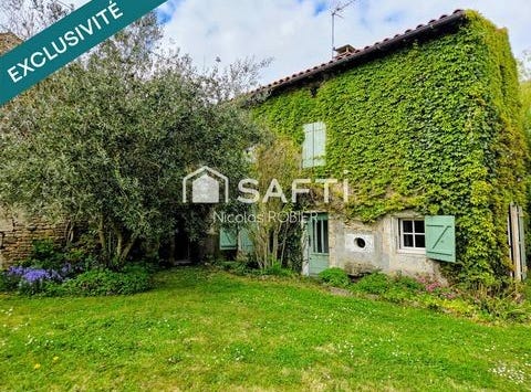 Azay-Le-Brule, Poitou-Charentes 79400