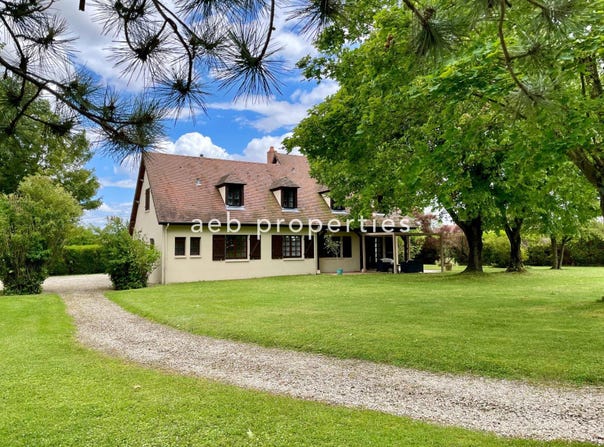 Pars-lès-Romilly, Champagne-Ardennes 10100