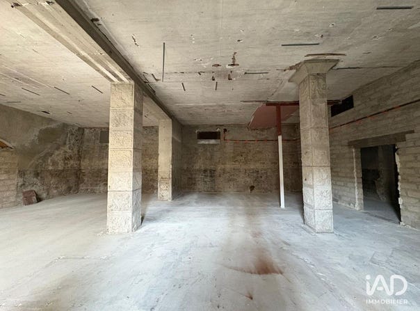 LONS-LE-SAUNIER, Bourgogne-Franche-Comté 39000