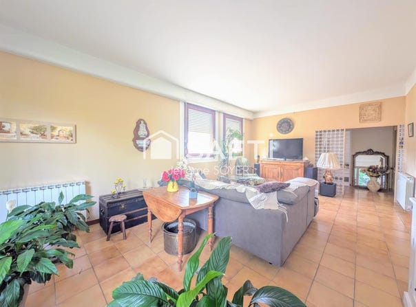 Cabannes, Provence-Alpes-Côte-d'Azur 13440