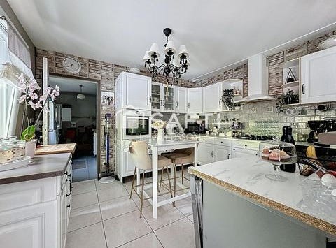 Laigne-En-Belin, Pays de la Loire 72220