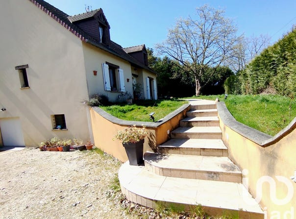 PREVAL, Pays de la Loire 72400