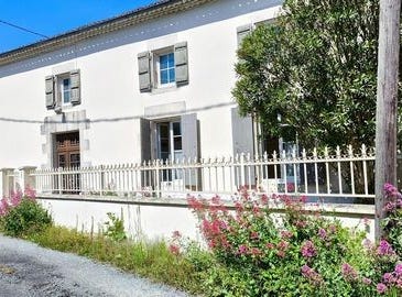 Lozay, Poitou-Charentes 17330