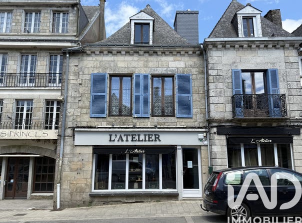 Guémené-sur-Scorff, Brittany 56160