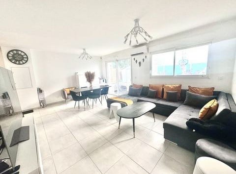 BONNIERES SUR SEINE, Île-de-France 78270