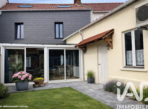 Conty, Hauts-de-France 80160