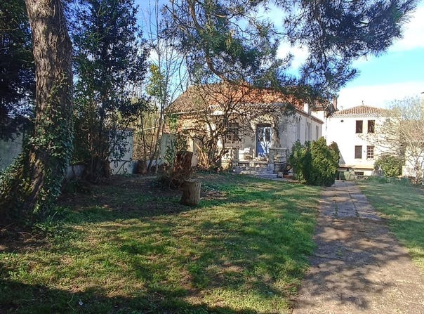 Confolens, Poitou-Charentes 16500