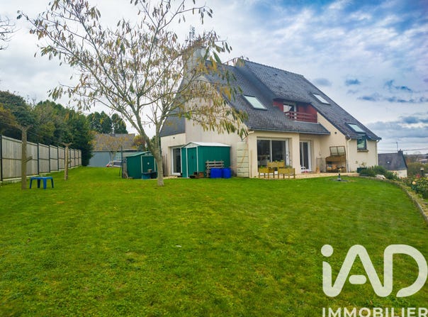 Meslan, Brittany 56320