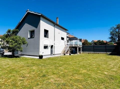 Atton, Lorraine 54700