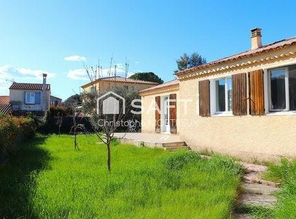 Le Val, Provence-Alpes-Côte d'Azur 83143