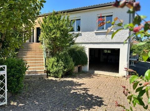 CHARNAY LES MACON, Bourgogne 71850