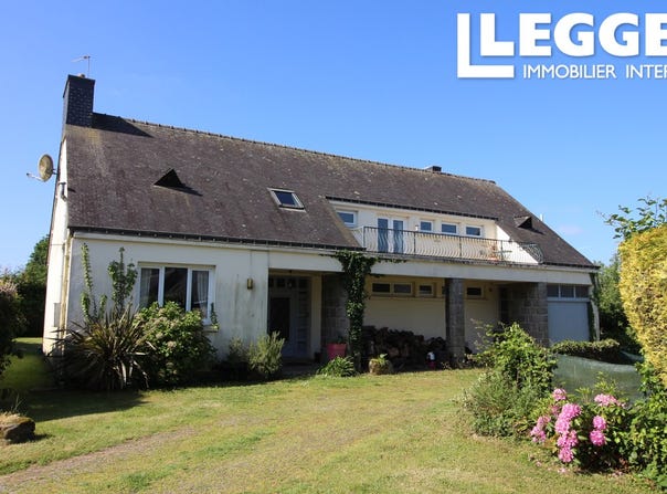 Kergrist, Brittany 56300