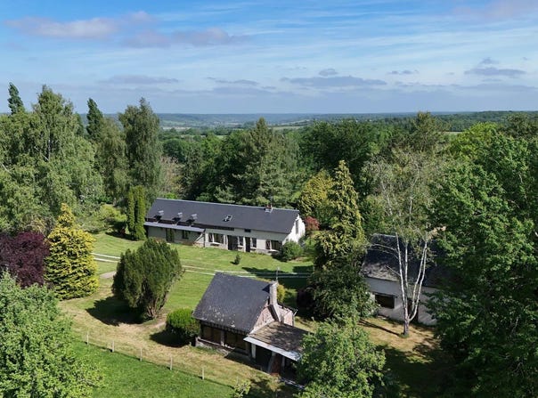 Neuville-sur-Touques, Lower Normandy 61120