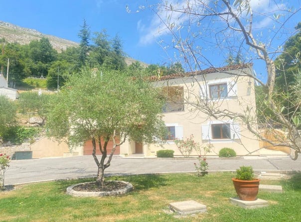 Coursegoules, Provence-Alpes-Côte d'Azur 06140