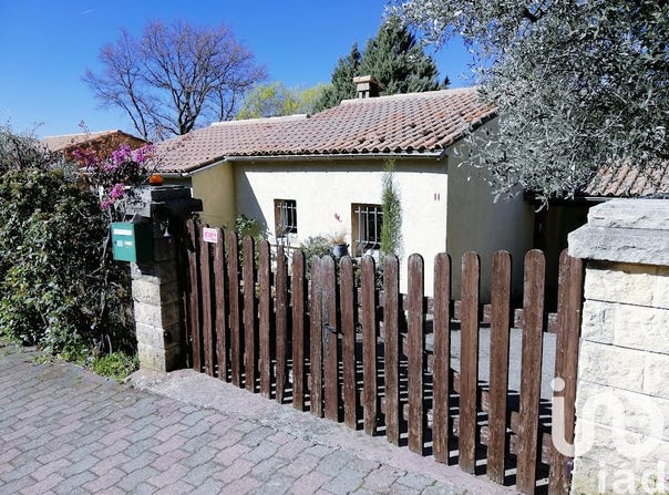 Nyons, Auvergne-Rhône-Alpes 26110