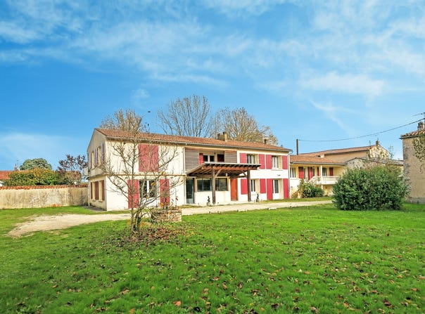 Néré, Poitou-Charentes 17510