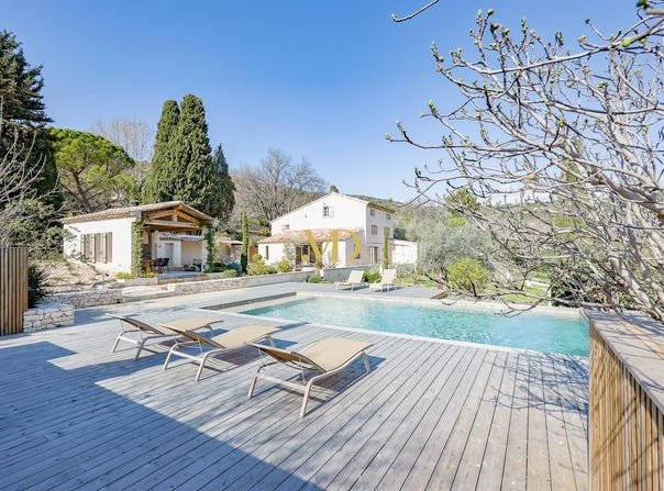 Saint-Saturnin-lès-Apt, Provence-Alpes-Côte-d'Azur 84490