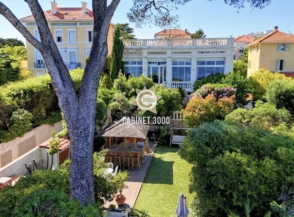 Toulon, Var 83000