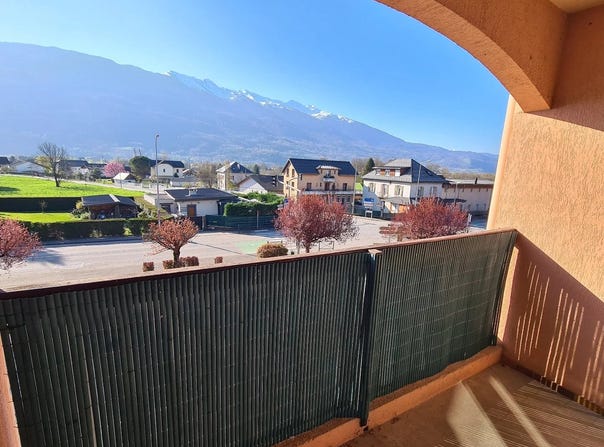 Gilly-sur-Isère, Savoie 73200