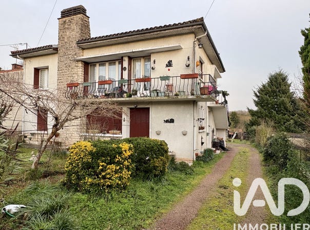 Civray, Nouvelle-Aquitaine 86400