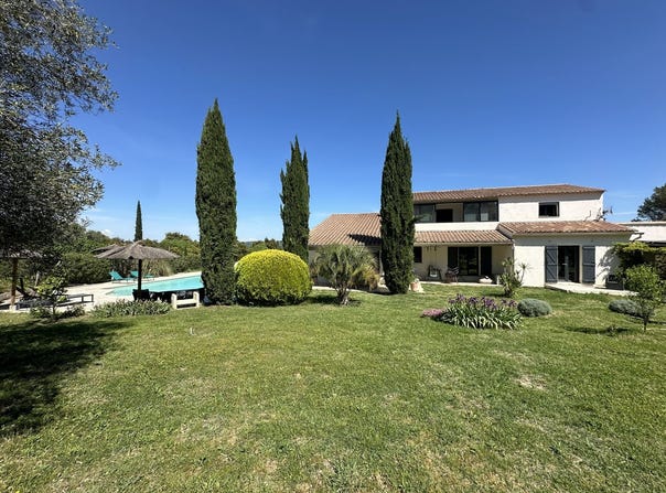 Collias, Languedoc-Roussillon 30210