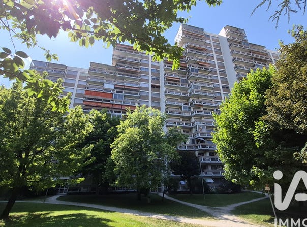 Grenoble, Auvergne-Rhône-Alpes 38100