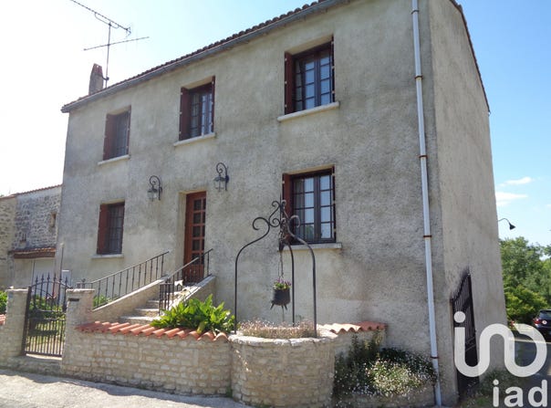 Bussac-sur-Charente, Nouvelle-Aquitaine 17100