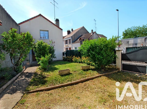 Briare, Centre-Val de Loire 45250