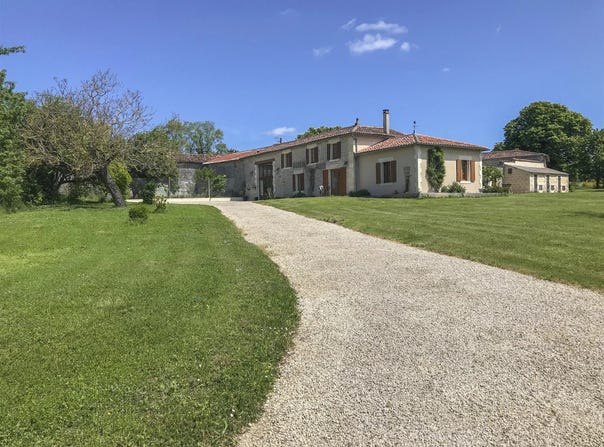 Matha, Poitou-Charentes 17160