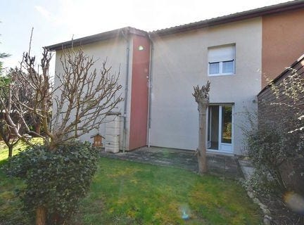 Macon, Bourgogne 71000