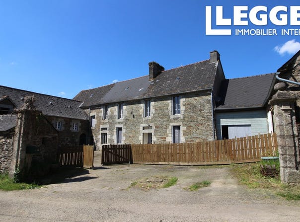 Merléac, Brittany 22460