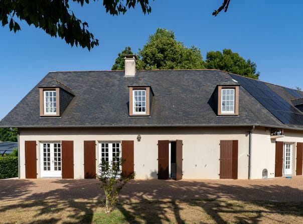 civray, Nouvelle-Aquitaine 86400