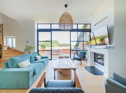 Changé, Pays de la Loire 72560