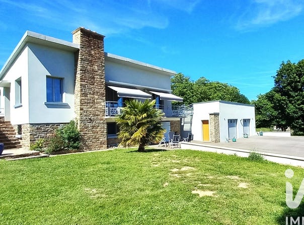 Saint-Yrieix-la-Perche, Nouvelle-Aquitaine 87500