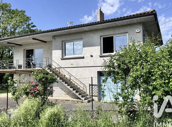 Saint-Germain-de-la-Rivière, Nouvelle-Aquitaine 33240