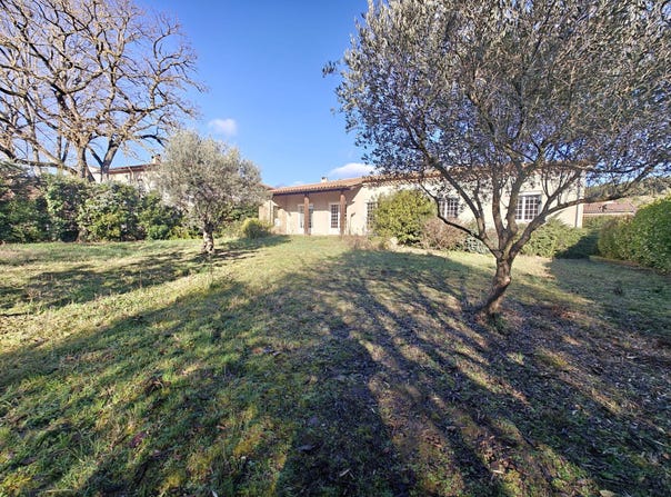 Limoux, Languedoc-Roussillon 11300